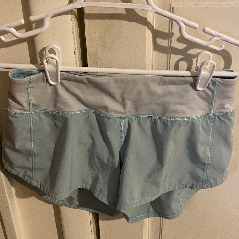 Lululemon Speed Up Short 2.5" - Size 4
